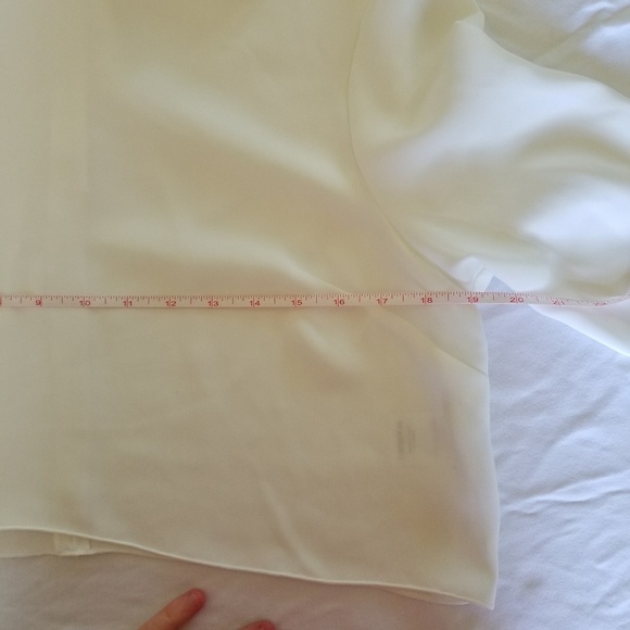 Aritzia Babaton Crop Long Sleeve Blouse - Picture 9 of 10